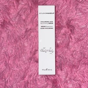 Studio makeup Hyaluronic acid rejuvenating serum